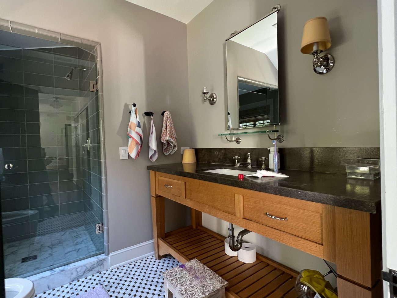 Primary bathroom before remodel